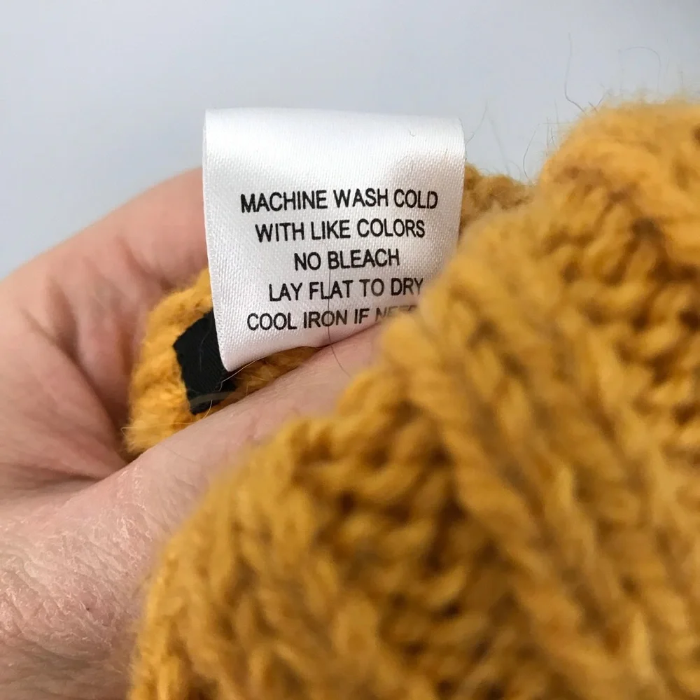 Novica Cable Knits Alpaca blend Hat Buttons Mustard Yellow